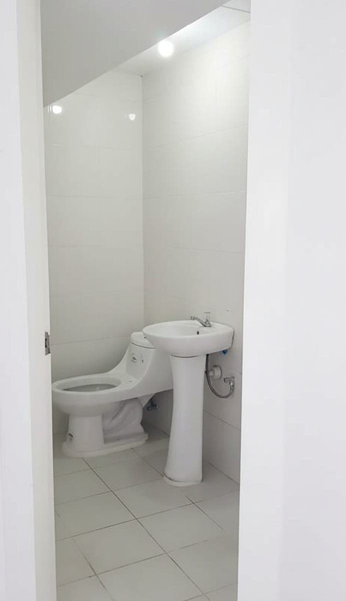 # Victoria Station 1 Dormitory – Bed Space for Rent‼️ - photo 4