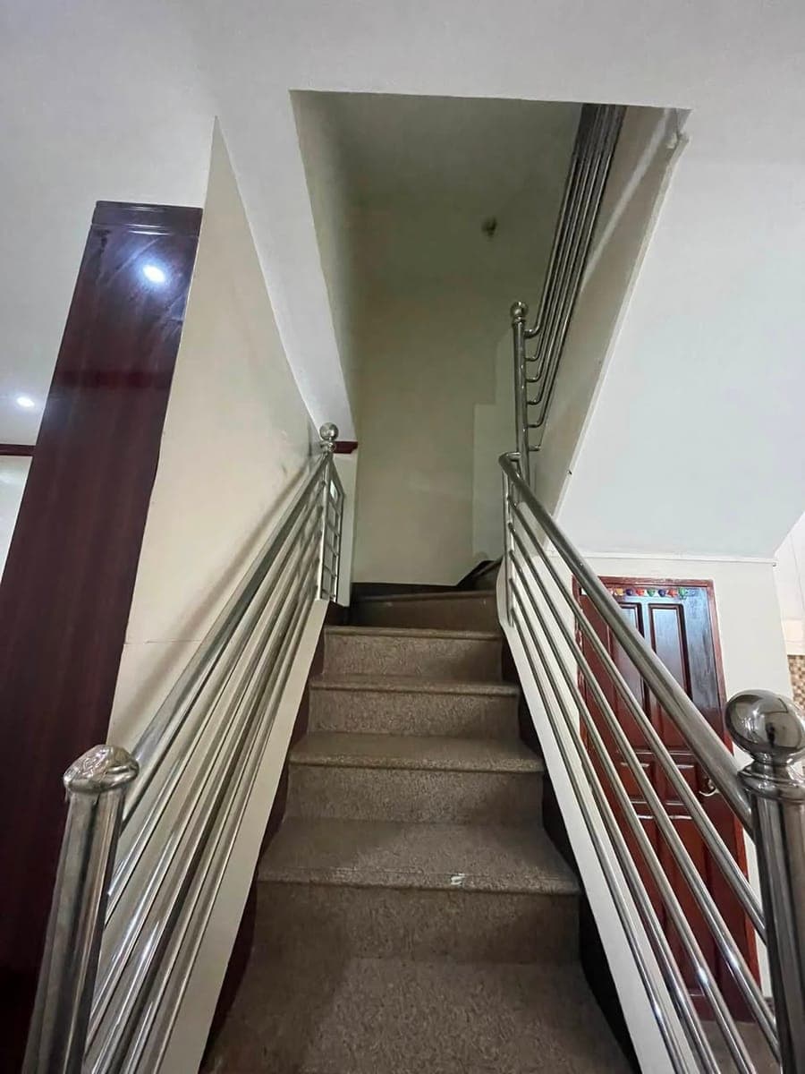 🏡 FOR RENT – Spacious 4-Storey Townhouse in New Capitol Estate 1, Commonwealth Ave., - photo 5