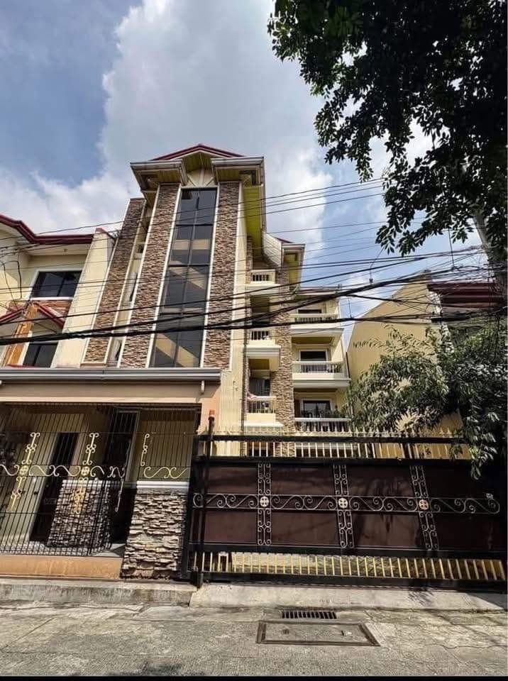 Apartment For Rent / Mabini Quezon City - photo 1
