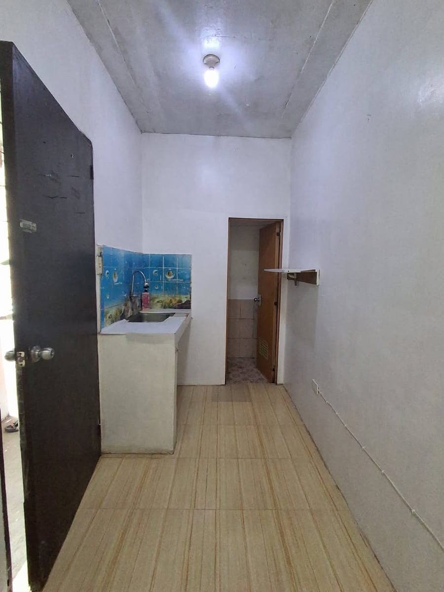 FOR RENT - photo 2
