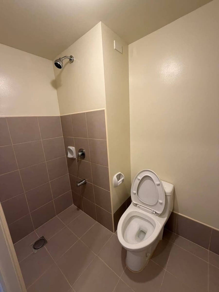 For Rent: Junior 1 Bedroom Bare - photo 3