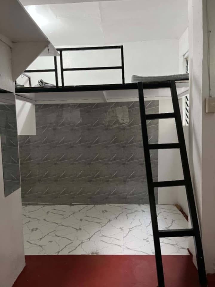 Air conditioned Room for rent, 2nd floor,  4500-6.5k, non ac also available 1st floor, 09175389168.... - photo 1