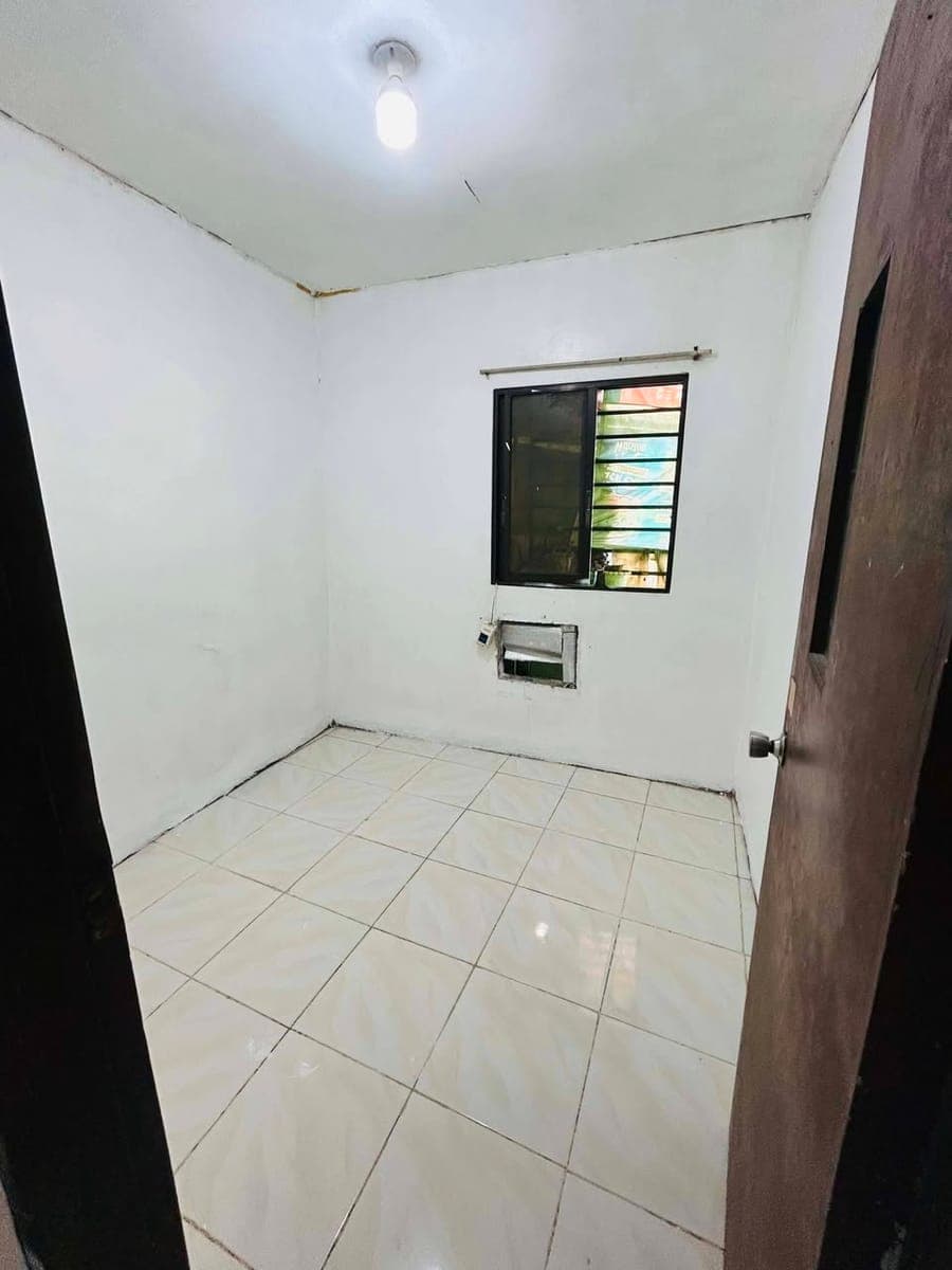 FOR RENT (2ND FLOOR) - photo 5