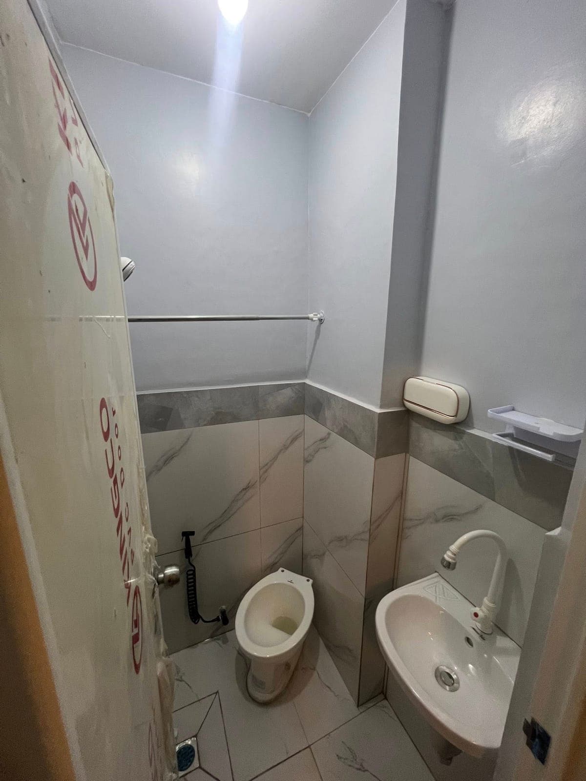 READ CAPTION!!! Apartment for rent - Studio type❗️Newly built ikaw unang titira❗️ - photo 1