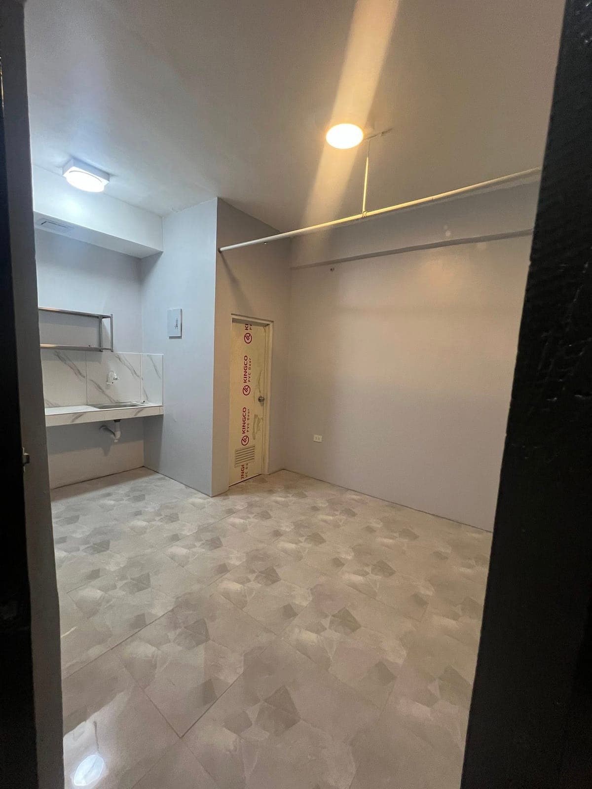 READ CAPTION!!! Apartment for rent - Studio type❗️Newly built ikaw unang titira❗️ - photo 9