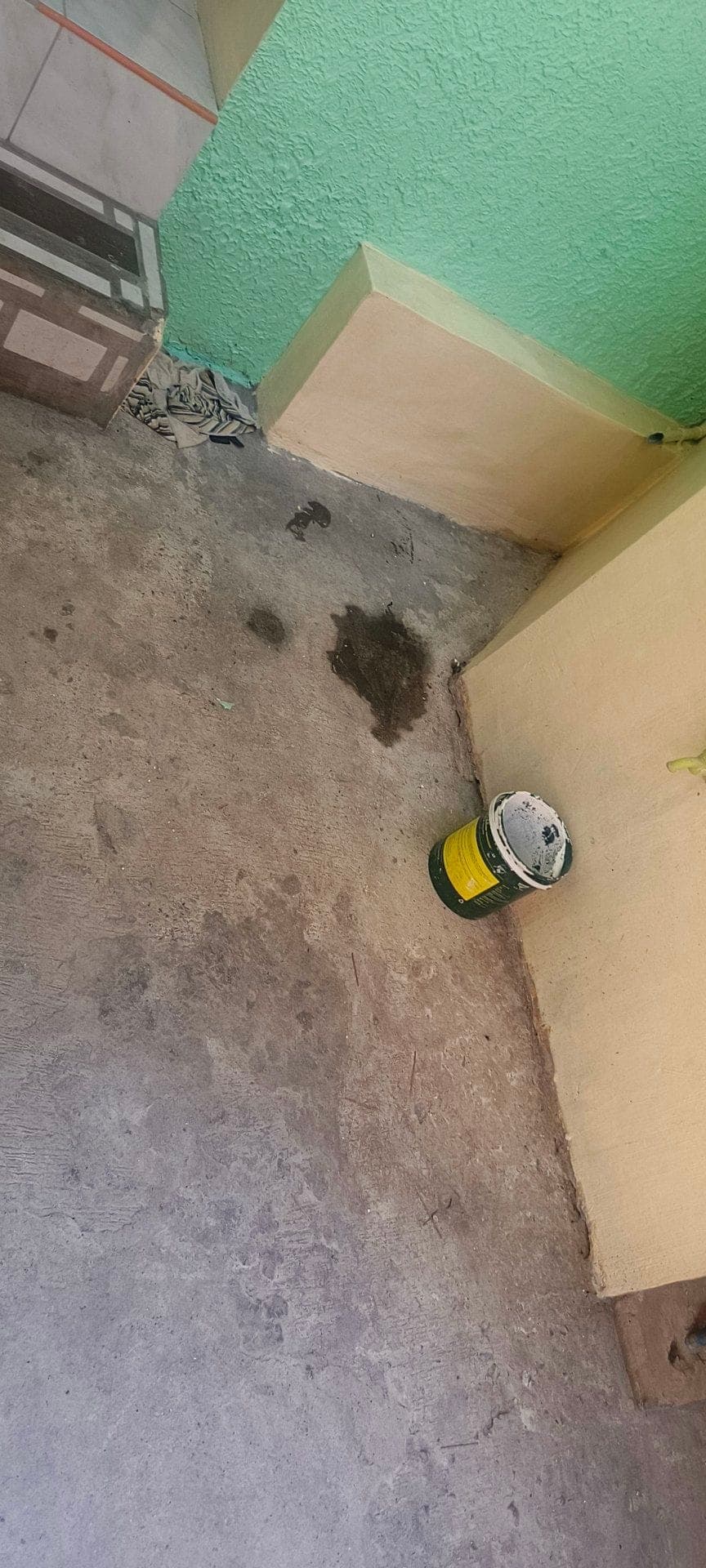 Locator here - photo 7