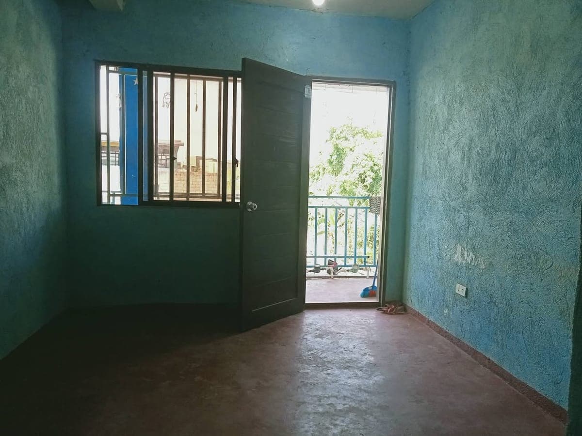 STUDIO Type Apartment for RENT! - photo 2