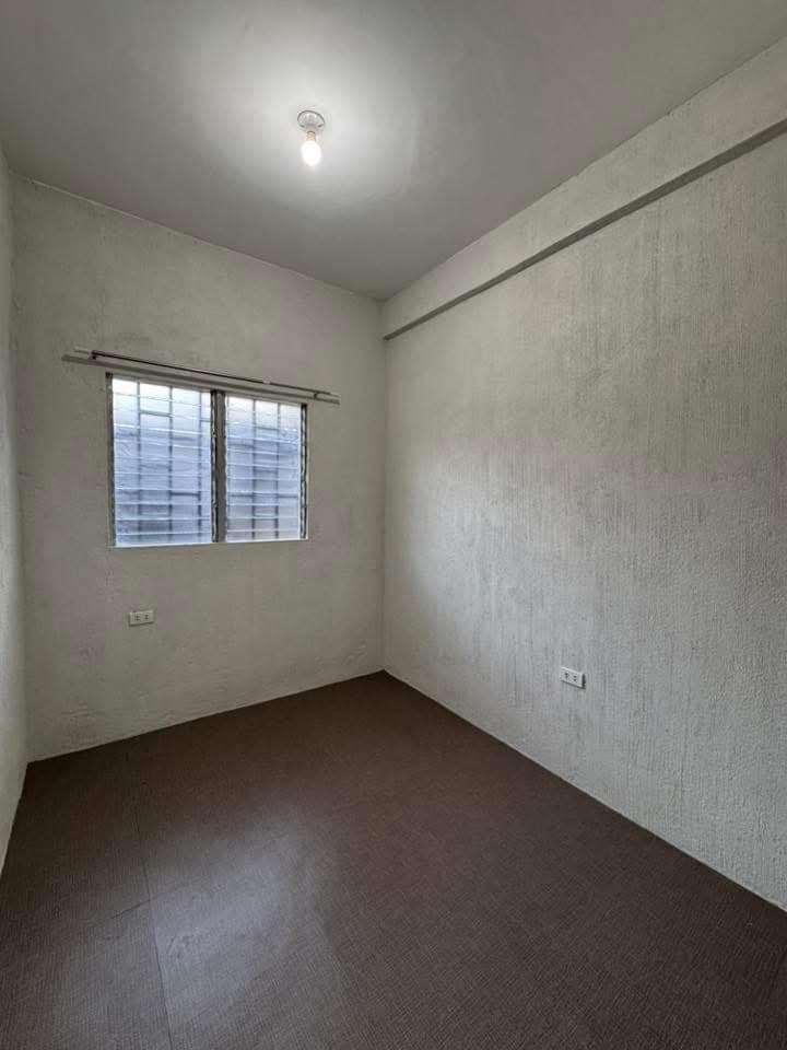 1 UNIT AVAILABLE WITH 1 BEDROOM LOCATED IN THE 1ST FLOOR OF THE BUILDING 2 (ROOM D) - photo 4