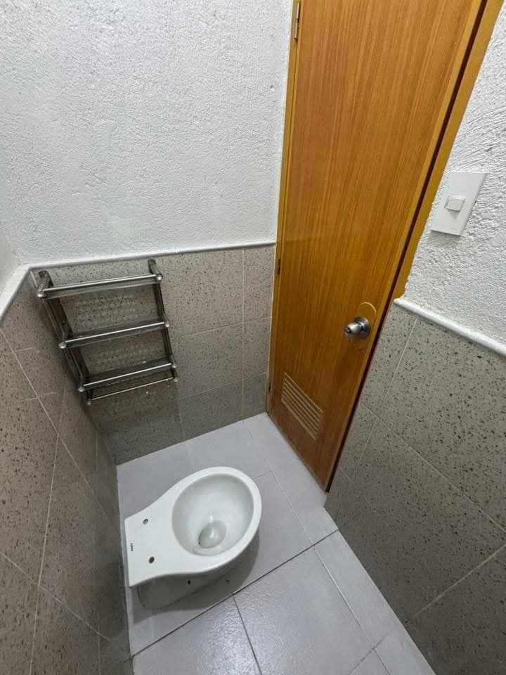 1 UNIT AVAILABLE WITH 1 BEDROOM LOCATED IN THE 1ST FLOOR OF THE BUILDING 2 (ROOM D) - photo 9