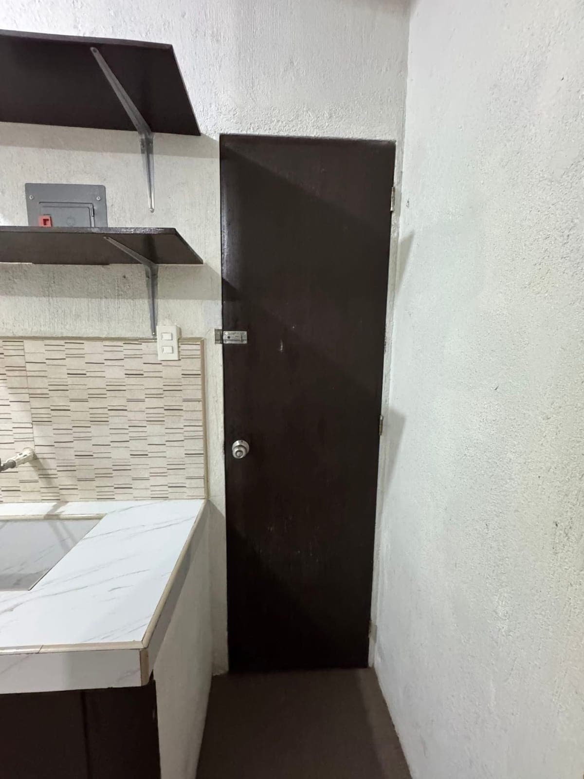 1 UNIT AVAILABLE WITH 1 BEDROOM LOCATED IN THE 1ST FLOOR OF THE BUILDING 2 (ROOM D) - photo 10