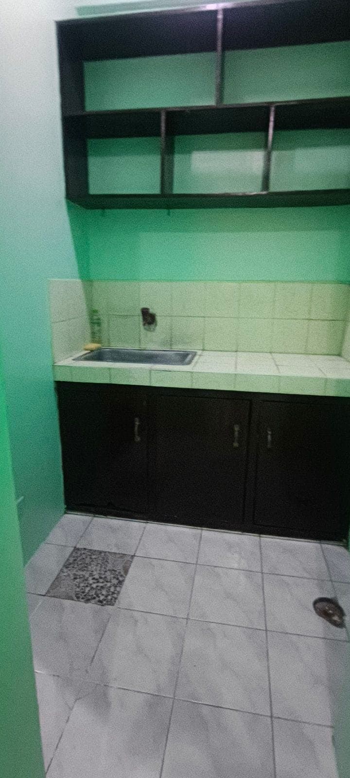 Locator here - photo 2