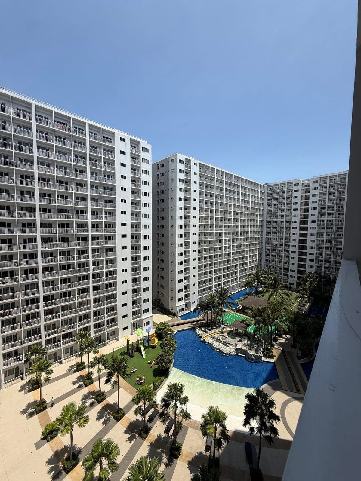 - FOR RENT - - photo 8