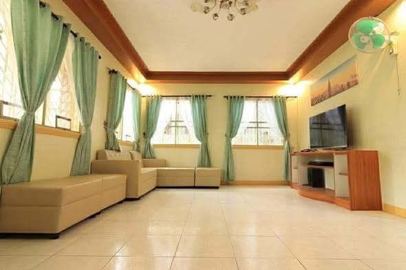 🔶ECOLAND DAVAO CITY 5BR HOUSE FOR RENT WITH CARPARK🔶 - photo 1