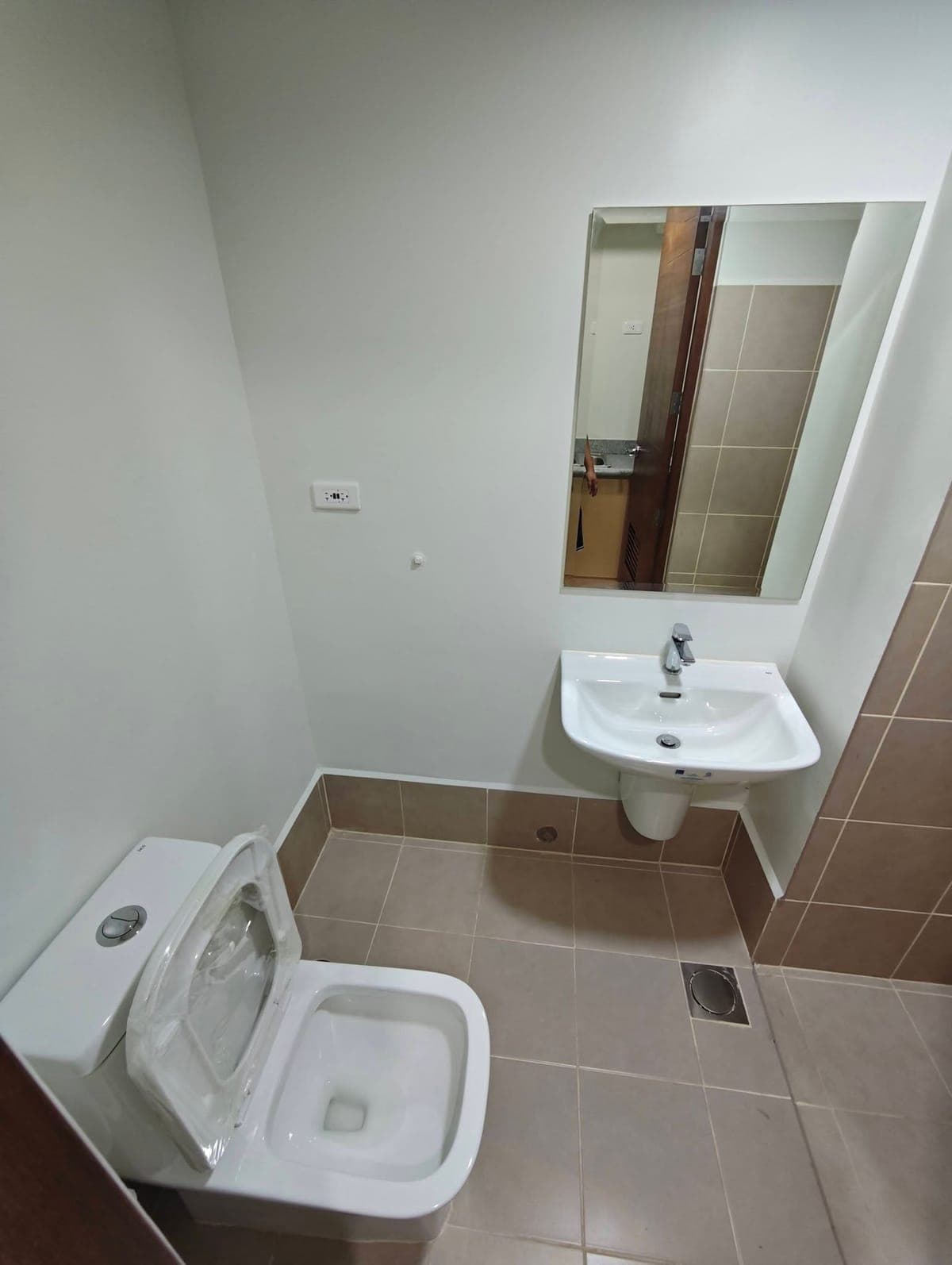 For rent condo in Quantum Residences Taft, PASAY - photo 4