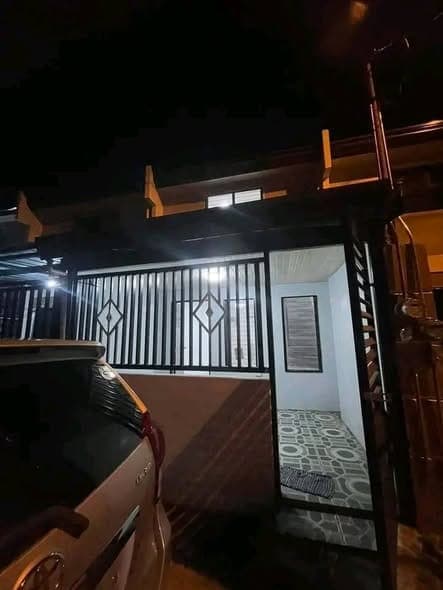 🏡 Townhouse for Rent ‼️ - photo 1