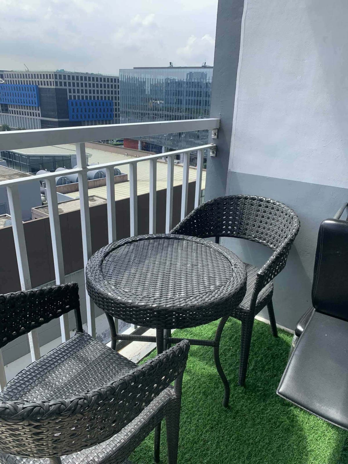 🌇 Condo Sharing at Shell Residences (Near MOA Globe!) - photo 3