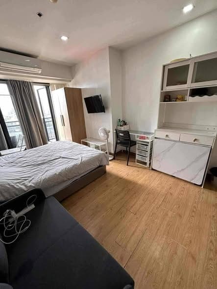 Studio Type Condo Unit with Balcony for Rent in KNIGHTSBRIDGE RESIDENCES - photo 3