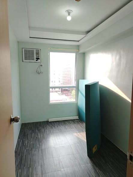 ‼️ Bare Unit for Rent ‼️ - photo 1