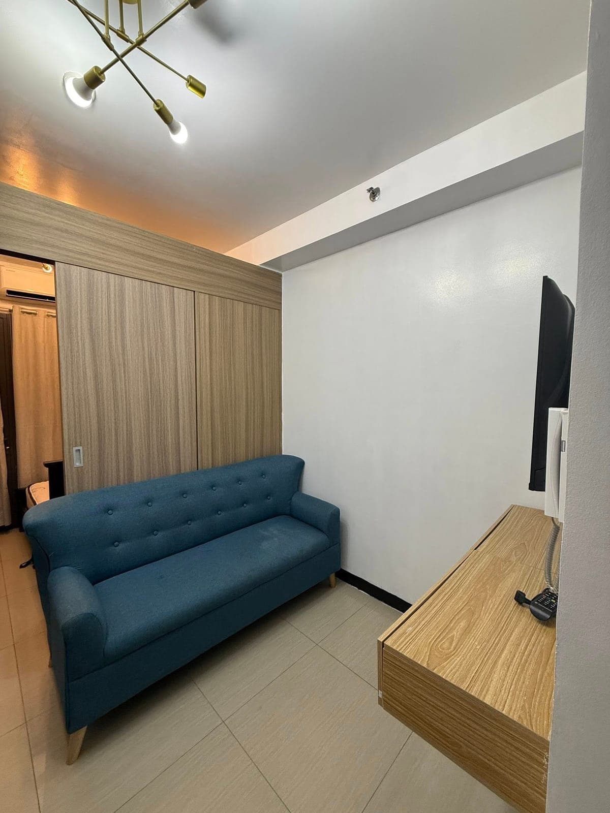 - SHORE 2 RESIDENCES FOR RENT - - photo 4