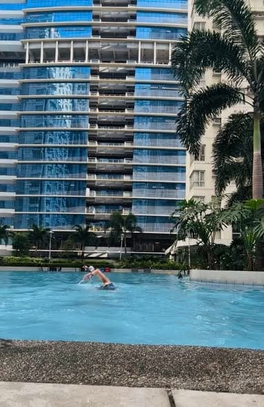 FOR RENT: Makati Condo with Parking‼️ - photo 2