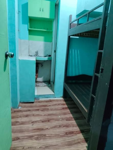 Studio type available - photo 1