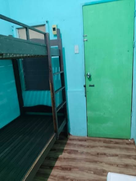 Studio type available - photo 2