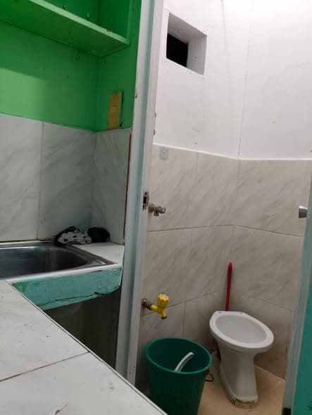 Studio type available - photo 4