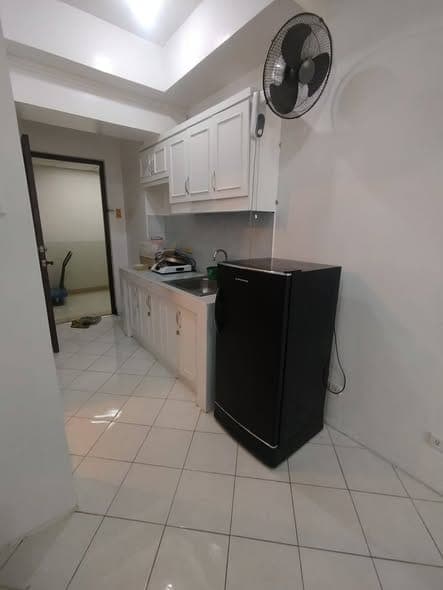 15k  rent plus association dues 2200 i - photo 3