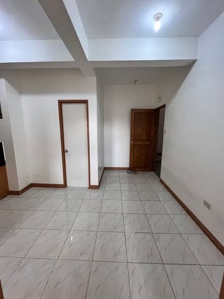 **2-bedroom Apartment For Rent** - photo 5