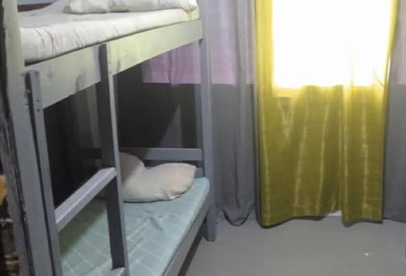 We have available, Solo Room for 4k and 5k Monthly, Good for 2 person. - photo 1