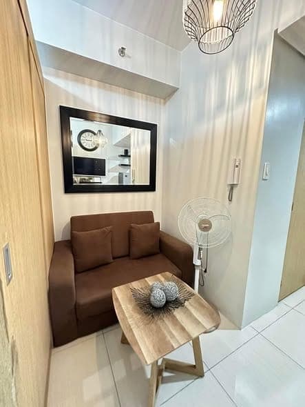 FOR RENT: ₱18,000/month. | Inclusive association dues - photo 3