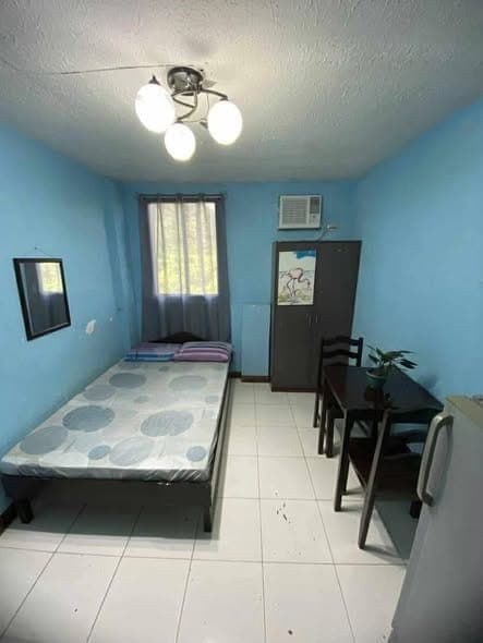 Available now 7,000  pesos a month only Furnished Studio Room with aircon, refrigerator, bed, tables... - photo 3