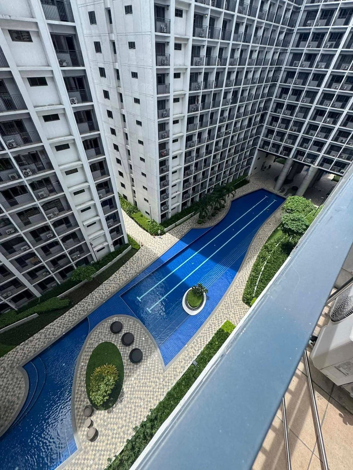 - SHORE 2 RESIDENCES FOR RENT - - photo 5