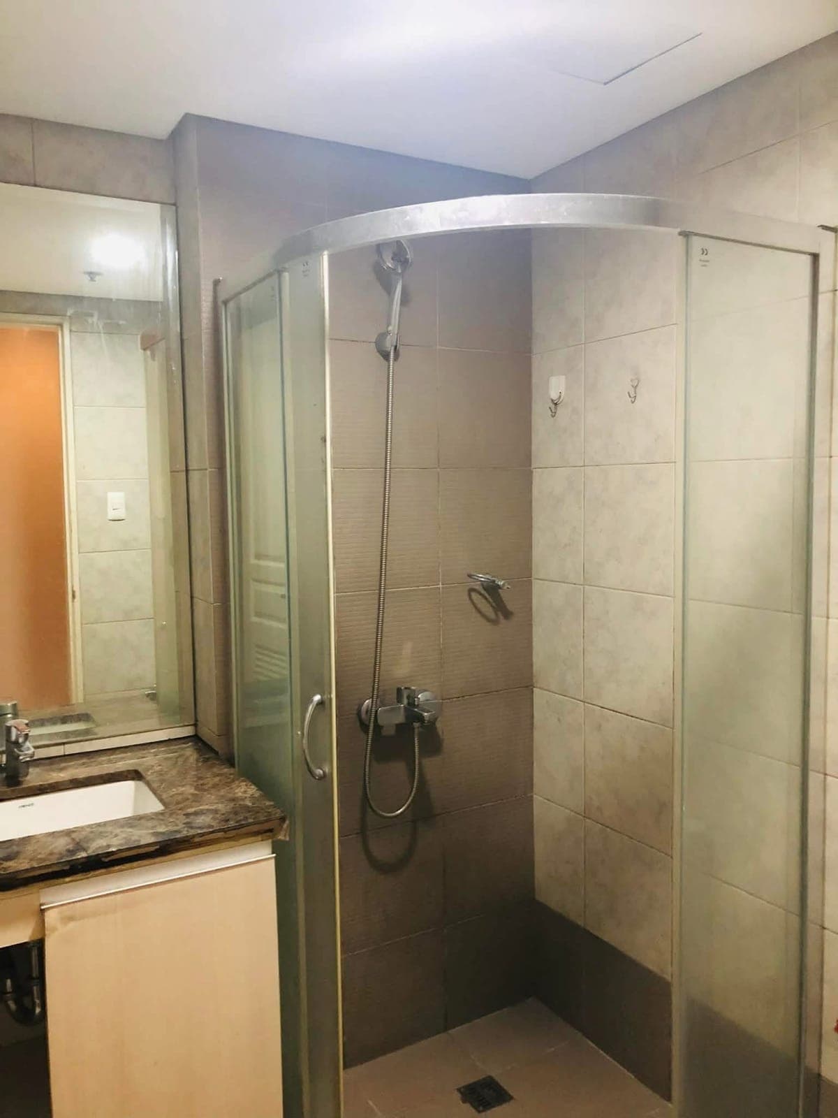 MALE AND FEMALE BEDSPACE IN MONARCH PARKSUITES‼️ - photo 3