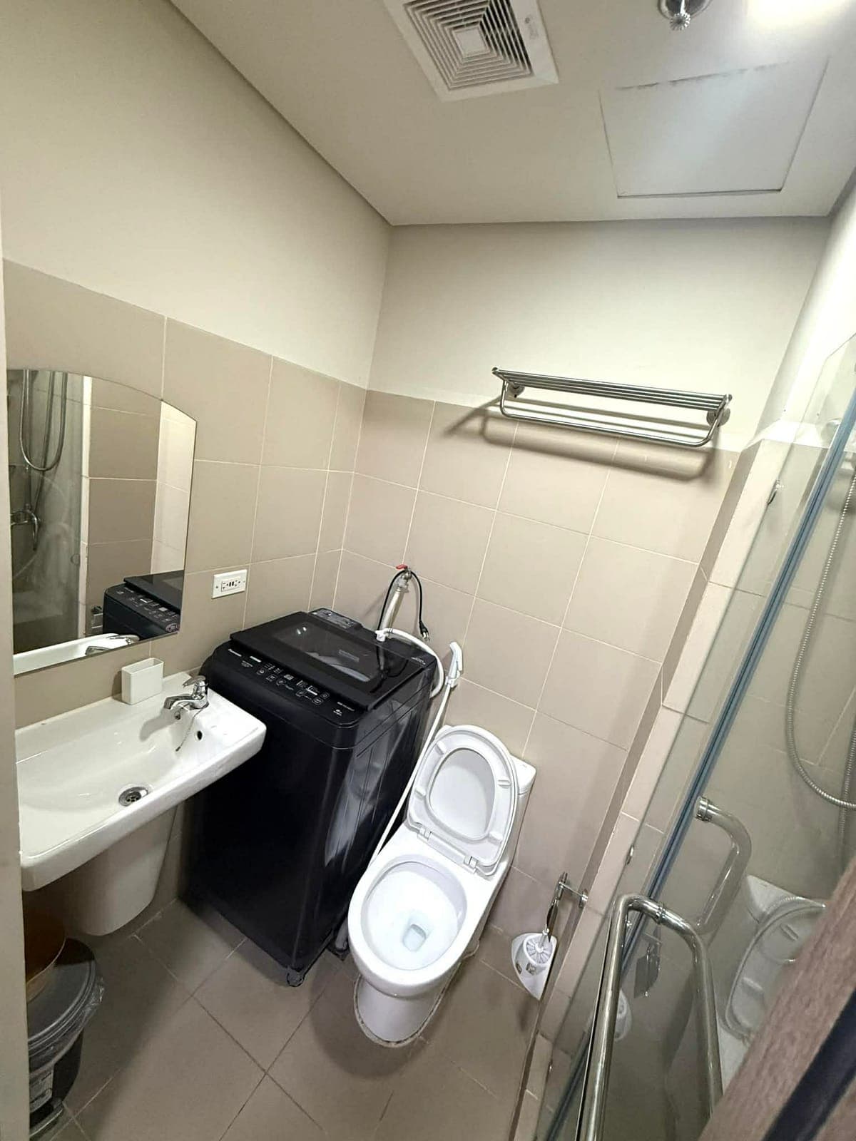 2 BEDROOM IN PASAY CITY NEAR MOA 🌇🎡⛵️ - photo 2