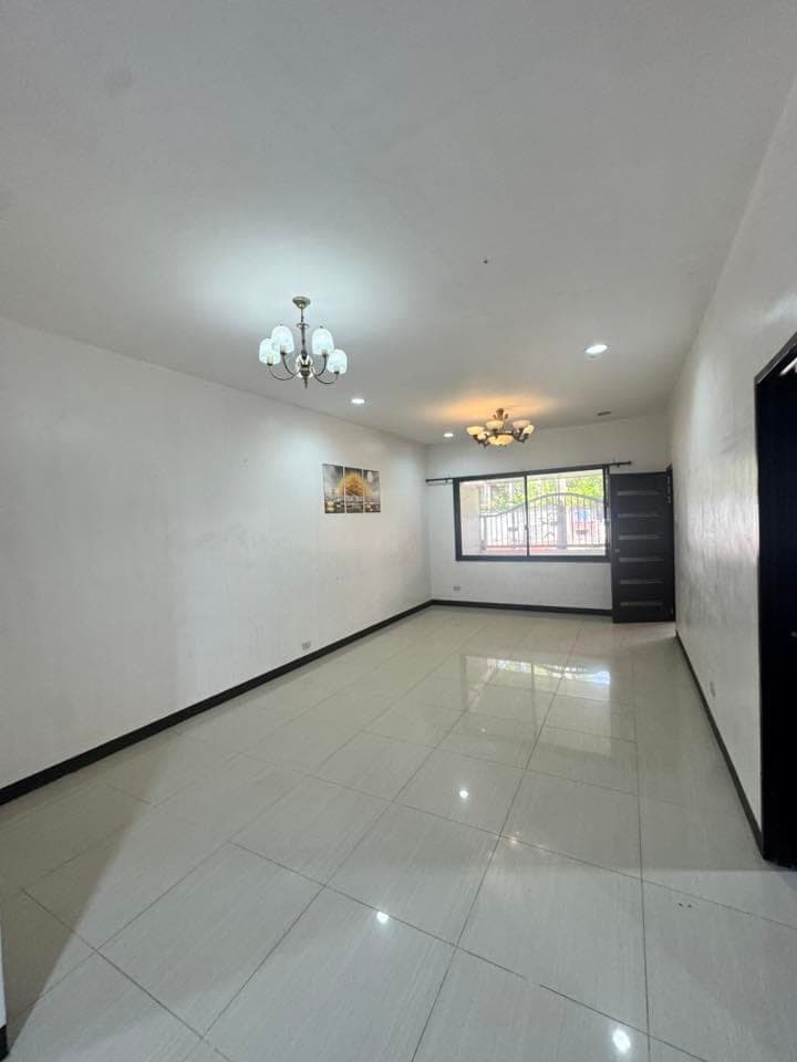 ‼️📣Town House Room For Rent📣‼️ - photo 1