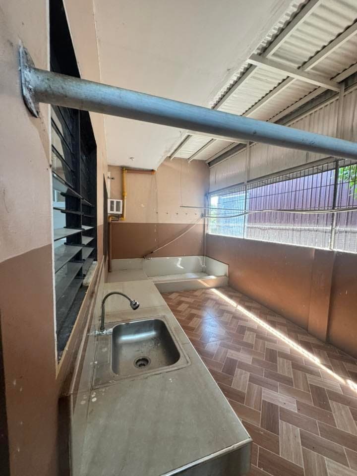 ‼️📣Town House Room For Rent📣‼️ - photo 8