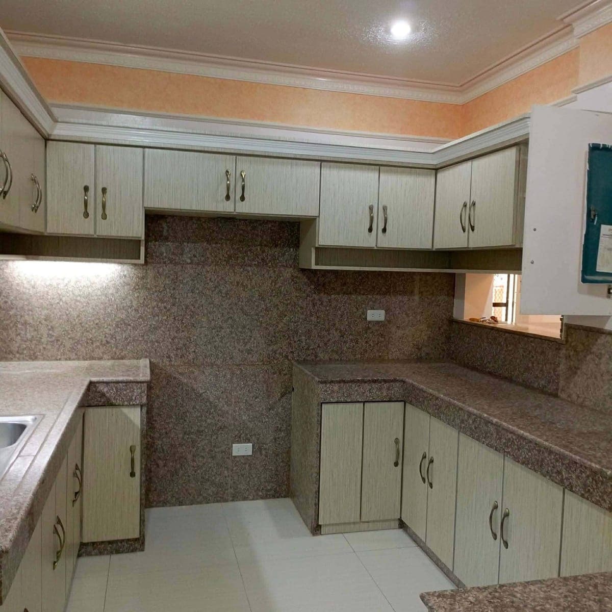 𝟳 𝗕𝗥 𝗛𝗢𝗨𝗦𝗘 𝗙𝗢𝗥 𝗥𝗘𝗡𝗧 𝗜𝗡 𝗘𝗫𝗟𝗨𝗦𝗜𝗩𝗘 𝗦𝗨𝗕𝗗𝗜𝗩𝗜𝗦𝗜𝗢𝗡 - photo 17