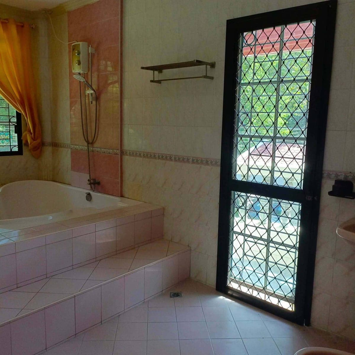 𝟳 𝗕𝗥 𝗛𝗢𝗨𝗦𝗘 𝗙𝗢𝗥 𝗥𝗘𝗡𝗧 𝗜𝗡 𝗘𝗫𝗟𝗨𝗦𝗜𝗩𝗘 𝗦𝗨𝗕𝗗𝗜𝗩𝗜𝗦𝗜𝗢𝗡 - photo 7