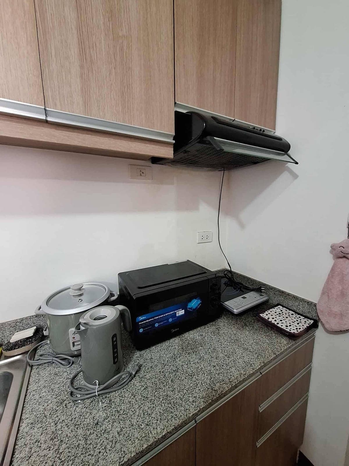 1 BR FULLY-FURNISHED - photo 1