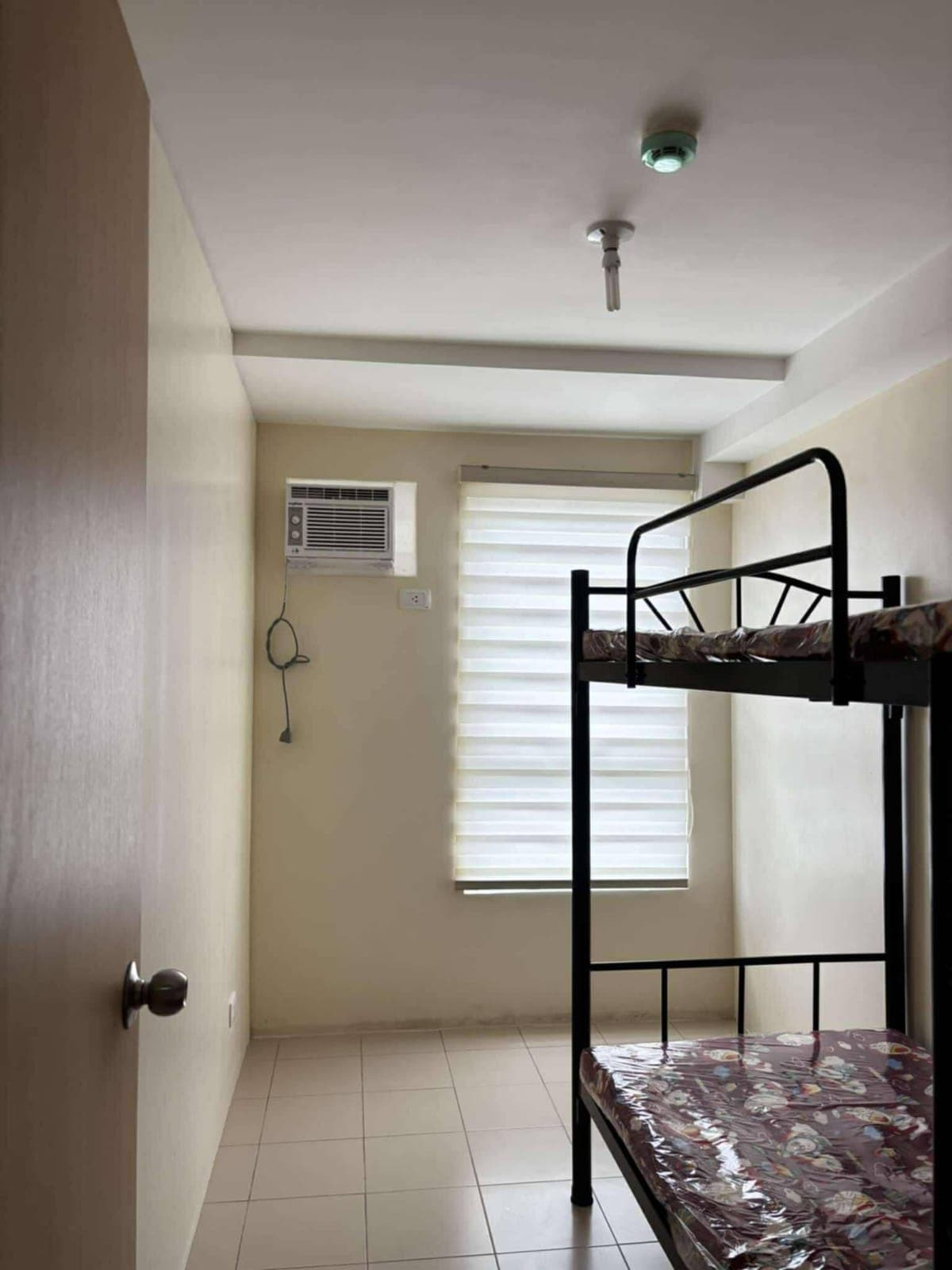 ‼️ Bare Unit for Rent ‼️ - photo 4