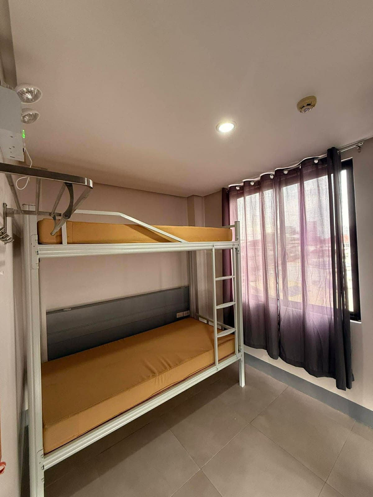 Brand New Studios Units Walking Distance to Victoria Plaza !! 📣📣📣 - photo 9