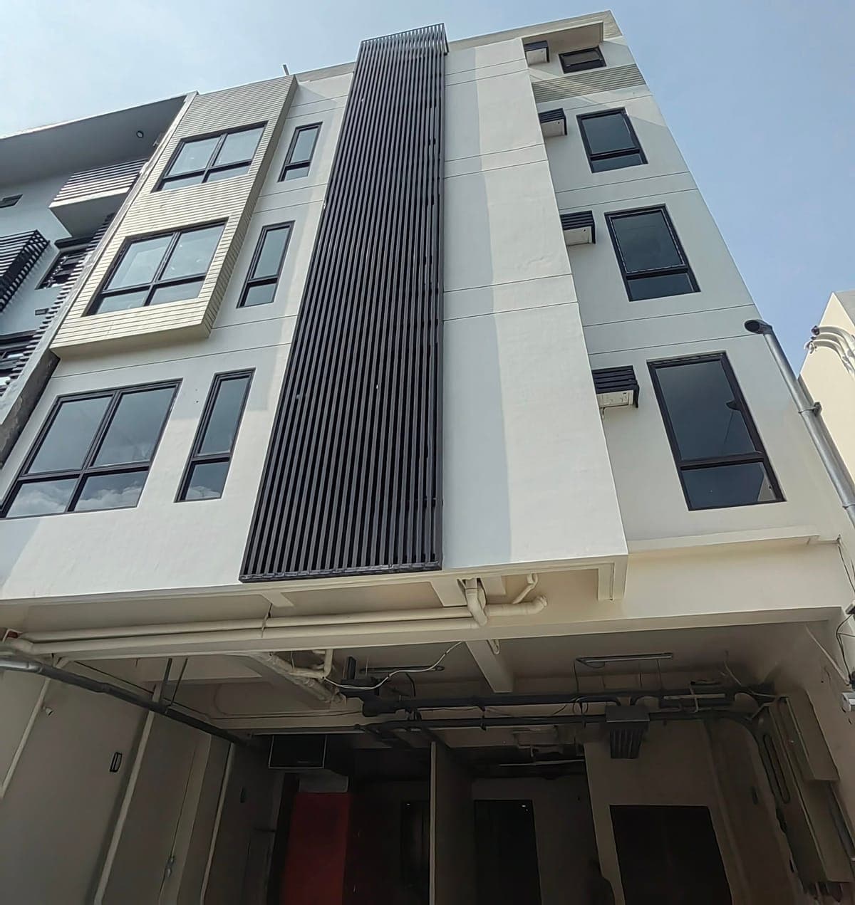 This is Our STUDIO APARTMENTS for Rent in  Brgy Bangkal, MAKATI! - photo 6