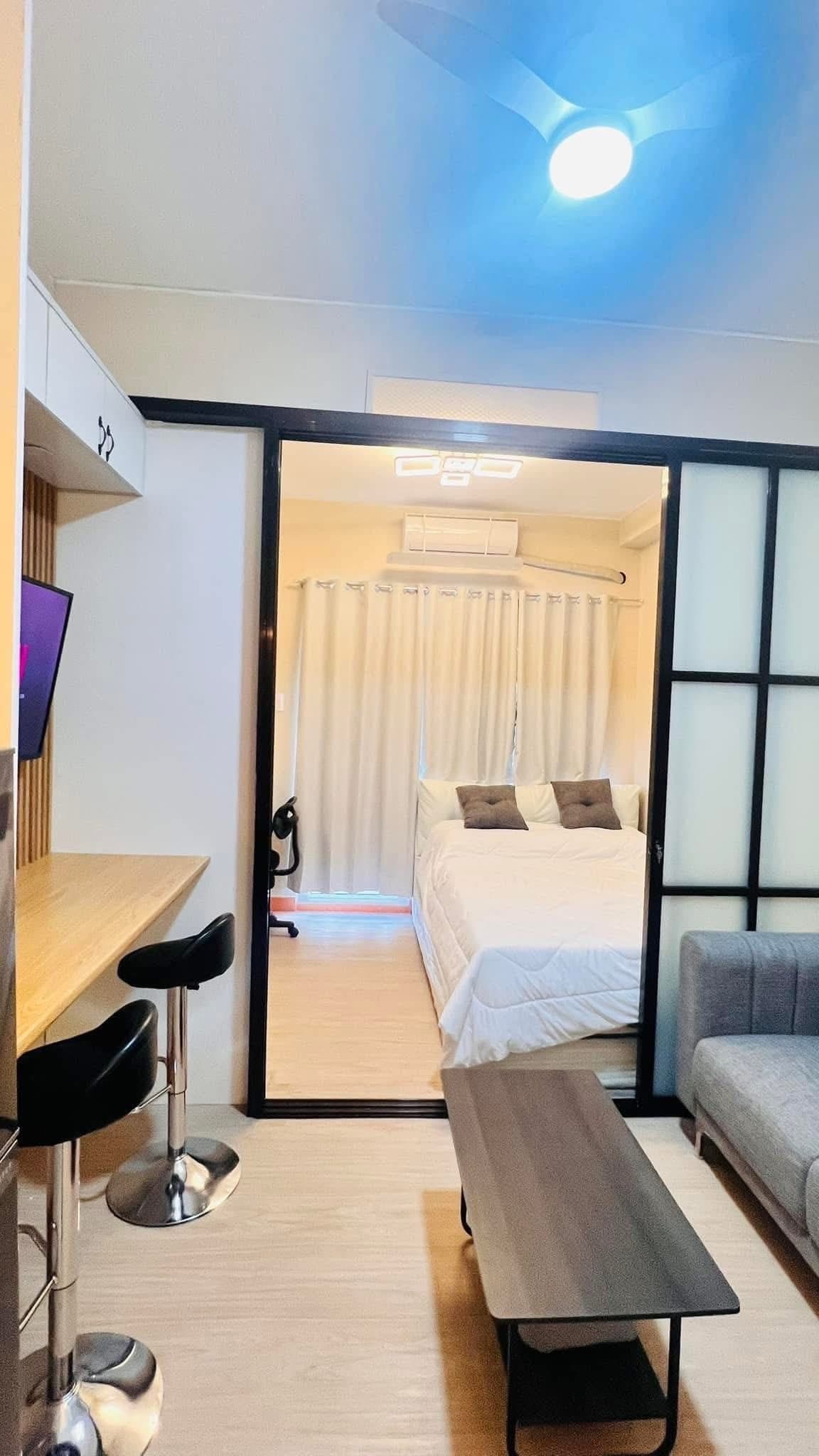 1BR with balcony for longterm lease‼️ - photo 1