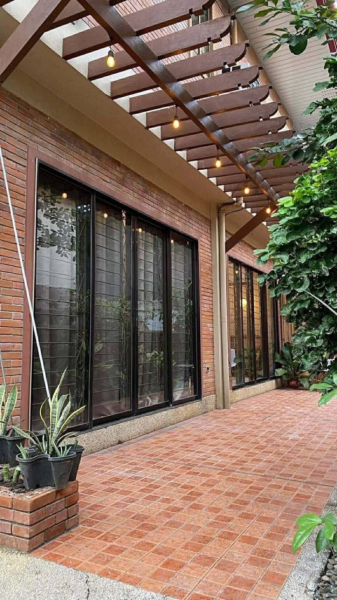 🔶LANANG Semi Furnished Townhouse for Rent 🔶 - photo 2