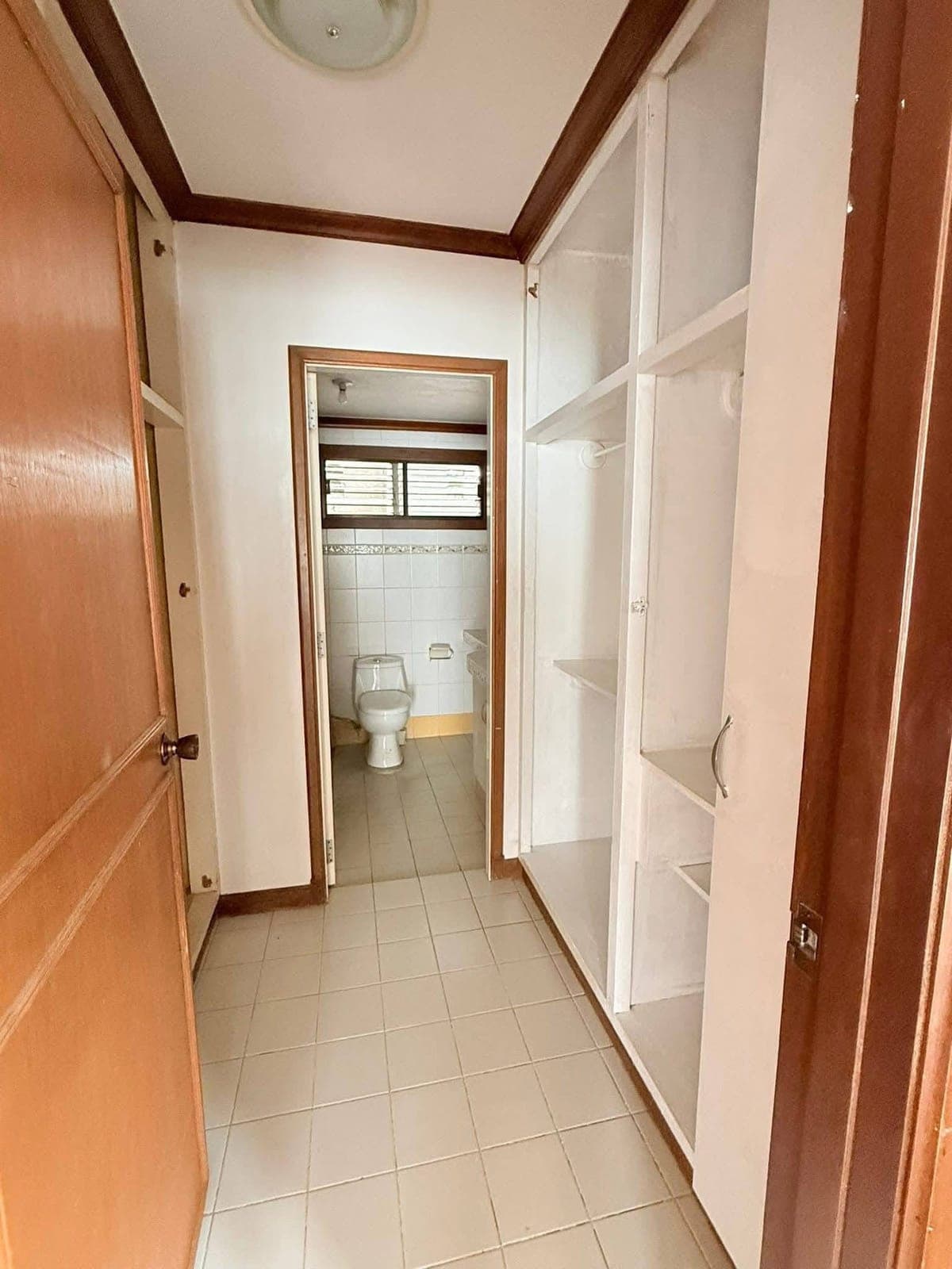 🔶LANANG Semi Furnished Townhouse for Rent 🔶 - photo 6