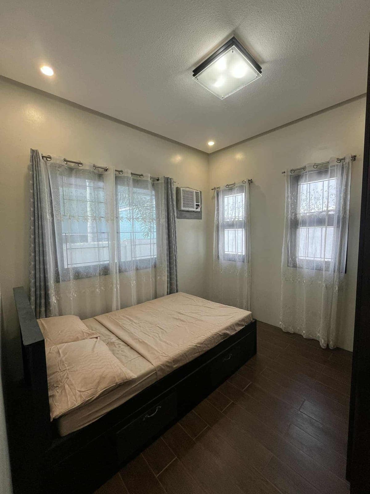 STILL VACANT, HOUSE FOR RENT‼️ - photo 1