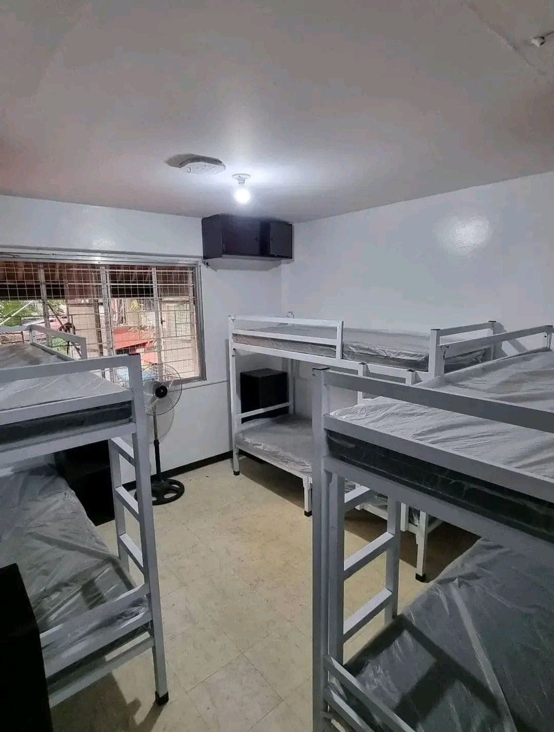 ✅️ Female Bedspace Only! - photo 11