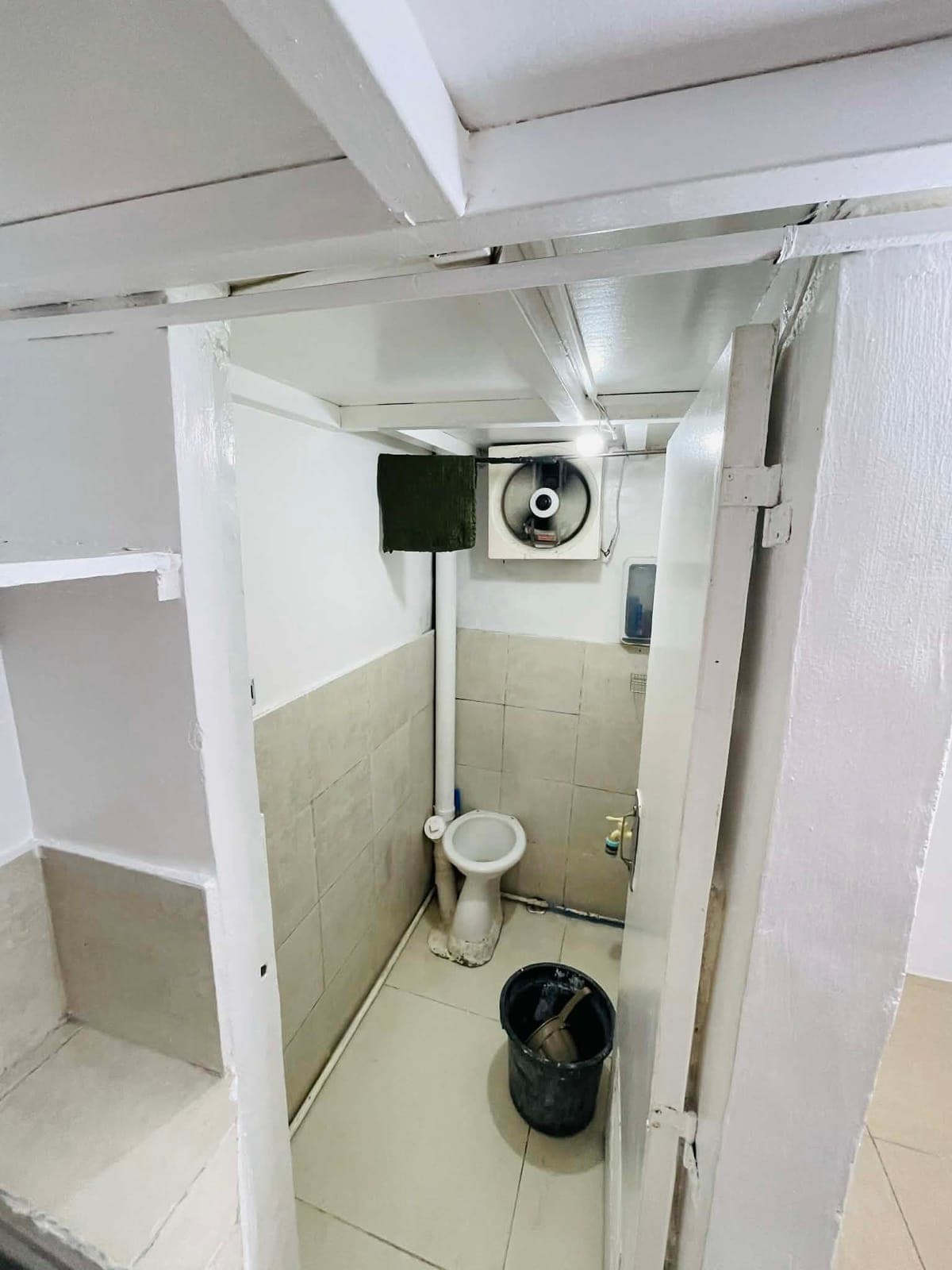 **₱ 9,000/month** - photo 6