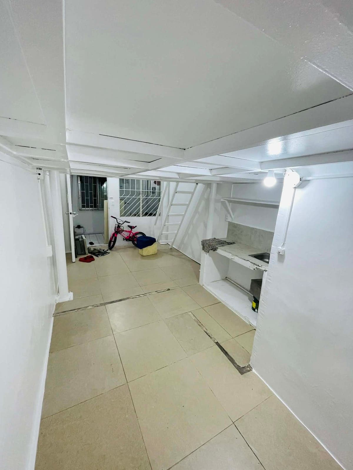 **₱ 9,000/month** - photo 9
